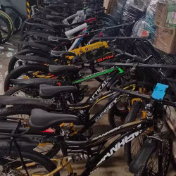 厂家直销特价促销 多款单车可选 免费送货上门 保修五个月送礼品全岛最低价格