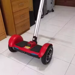 休闲娱乐平衡车