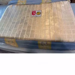 几乎新 床垫 海马 