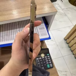 苹果13promax，金色，512gb