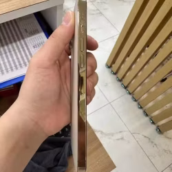 苹果13promax，金色，512gb