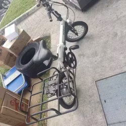 mobot助力车带橙色标签