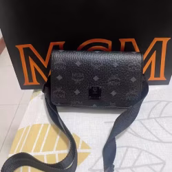 MCM包包