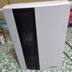 空气净化器 air purifier