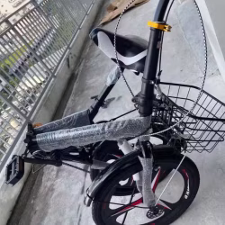 三刀轮折叠自行车