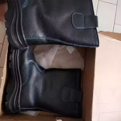 全新工业用途安全鞋（高脚）