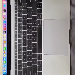  MacBook Air 2018 8+256gb