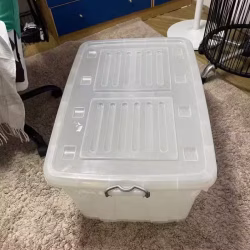 收纳箱