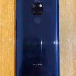 Huawei手机 Mate20，麒麟980芯片，6+128gb内存，自带谷歌系统