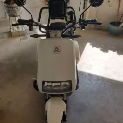 电动代步车（三轮）