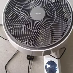 电风扇，铸铁锅
