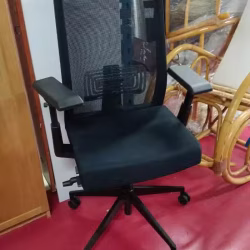 可升降办公椅