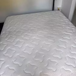 Queen size 床垫 