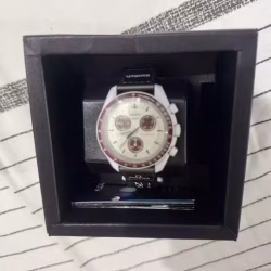 omega&swatch
