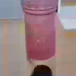 马爹利1715两瓶，小的净重3升，大的4.5升，两瓶一起出售