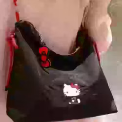 Kitty 猫女包