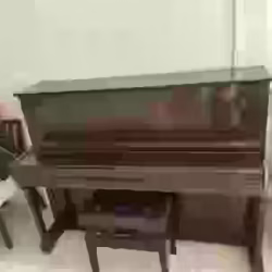 钢琴