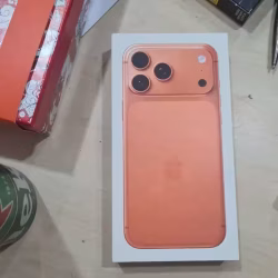 全新没开封 IPHONE 17 Pro Max 256G 橙色 1750新币. 