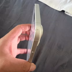 2手 IPHONE 16 Plus 128G 白色 830新币 电池容量 93%
