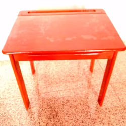 儿童写字台  尺寸：600mm×480mm×530mm