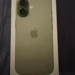 全新没开封IPHONE 17 256G 浅绿色（狗尾草） 1100新币 新加坡机
