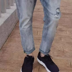 男生 牛仔裤 潮流