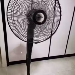落地扇  9成新