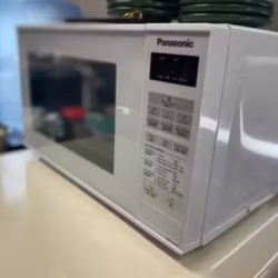 出售一批办公桌子和小柜子等