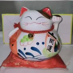 招财猫储钱罐