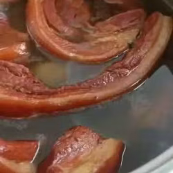 卤肉