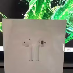 AirPods