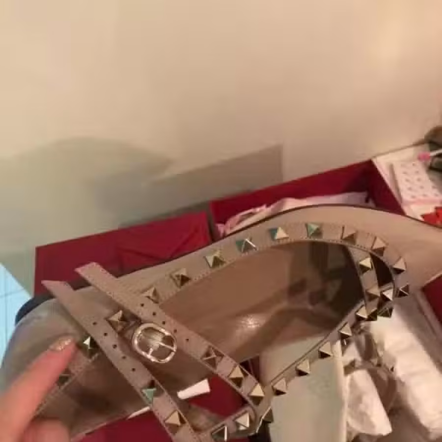 华伦天奴鞋子 图片 3