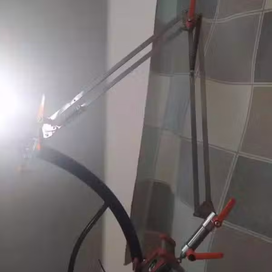 自制床头手机支架 图片 1