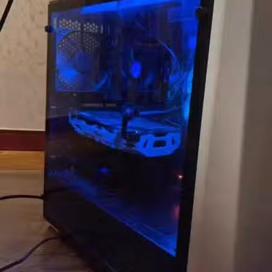 华硕台式电脑 GTS1070 图片 3