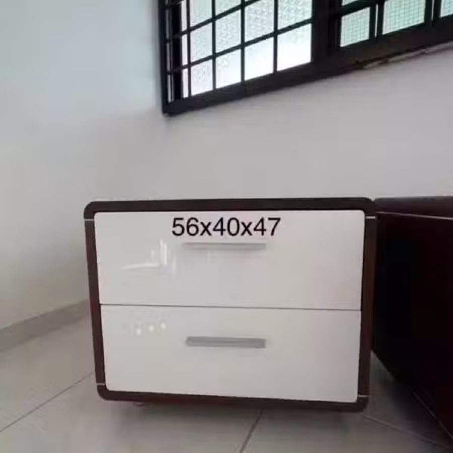 2个床头柜 图片 1