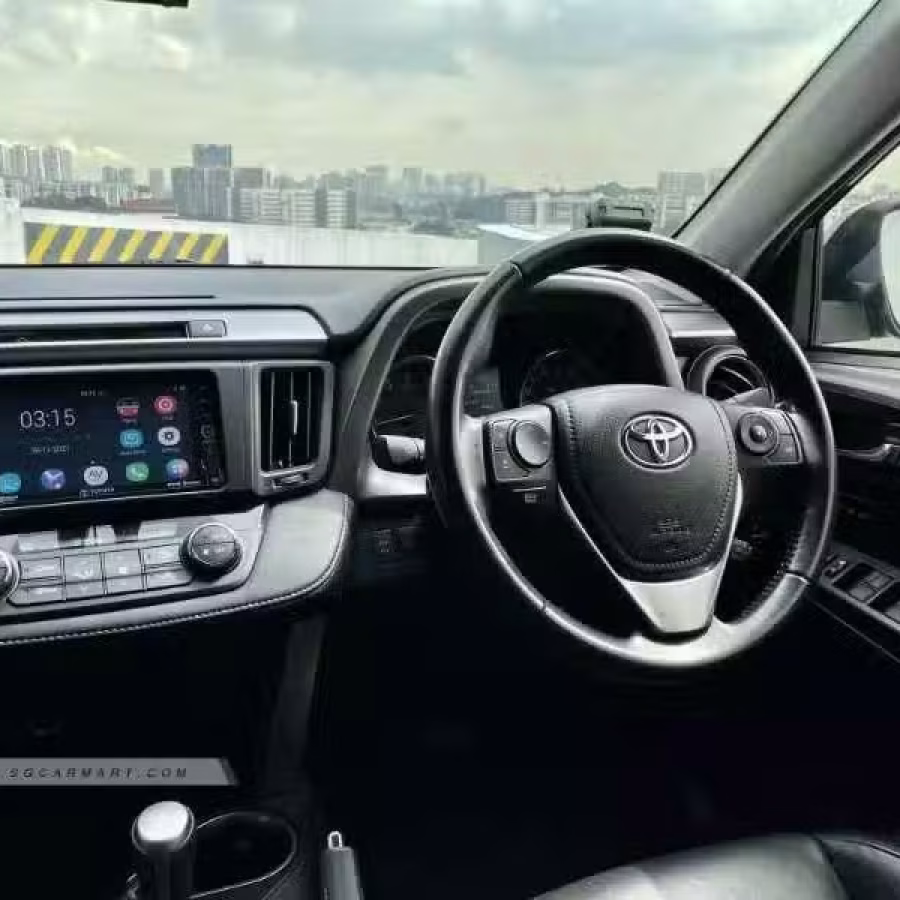 Toyota Rav4 2.0A Premium 图片 1