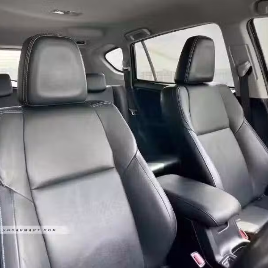 Toyota Rav4 2.0A Premium 图片 2