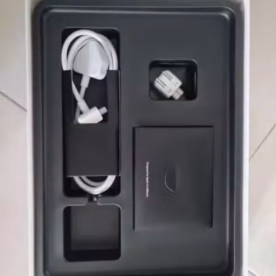 Macbook Air 13.3inch 图片 2