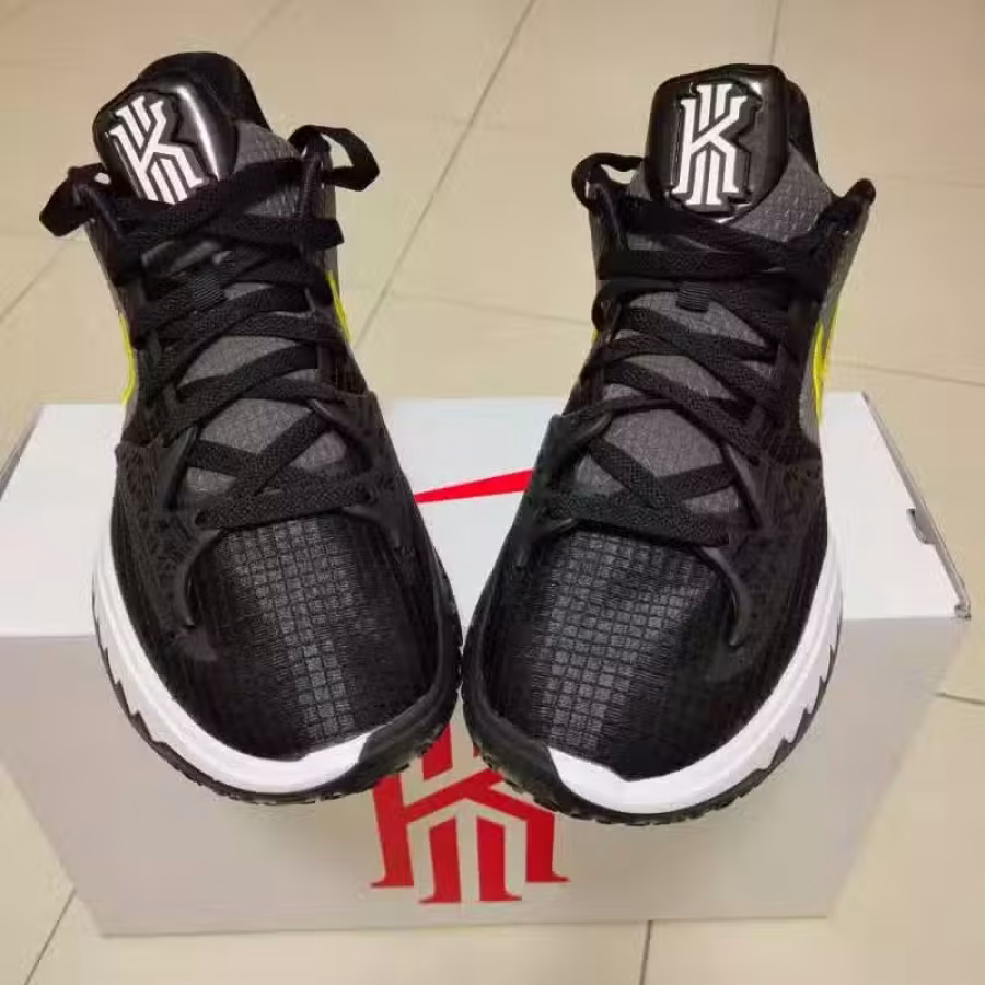 Nike 球鞋,两双  $150 图片 1