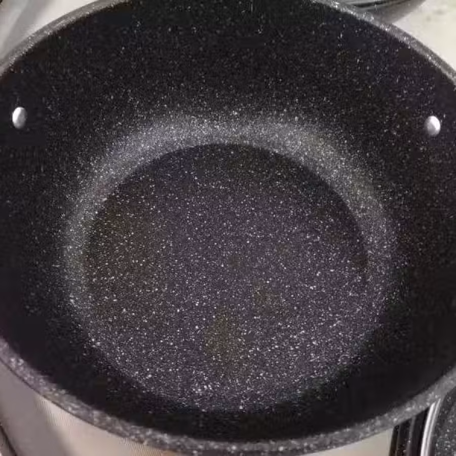 急处理，，急处理，电商货处理全新，铁笼子，平底锅，汤锅，绞肉机，拖鞋，胶带，加水 图片 7