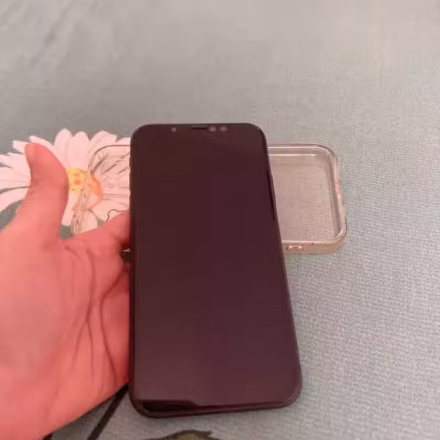 白色苹果12 128G  图片 2