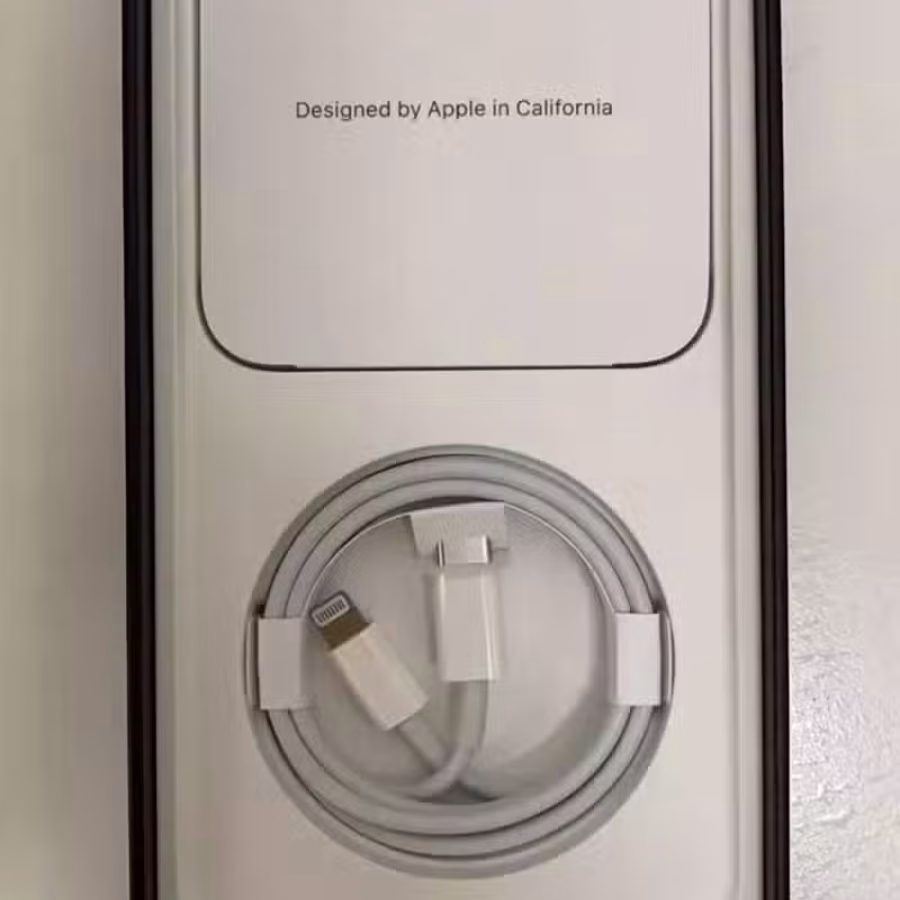 iPhone 13, Pro Max Gold 1TB 图片 2