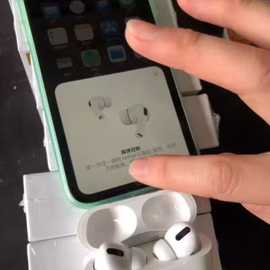 Airpots 3代降噪蓝牙1562A/F耳机 图片 2
