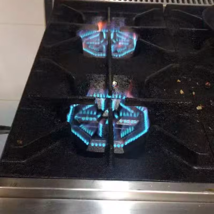 Servicing 维修 FNB kitchen equipment　 图片 2