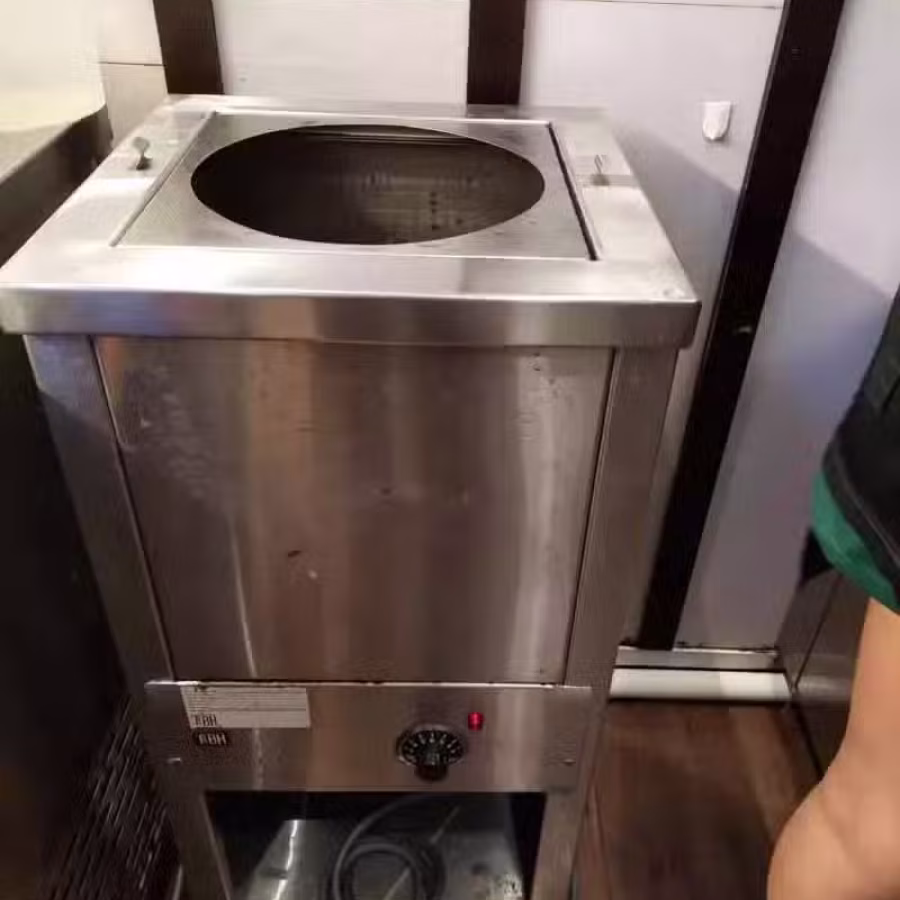 Servicing 维修 FNB kitchen equipment　 图片 3