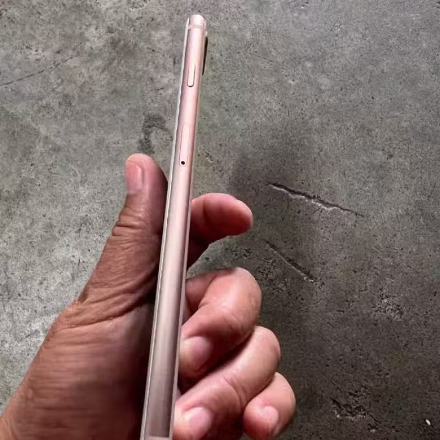 苹果8p64G 图片 4