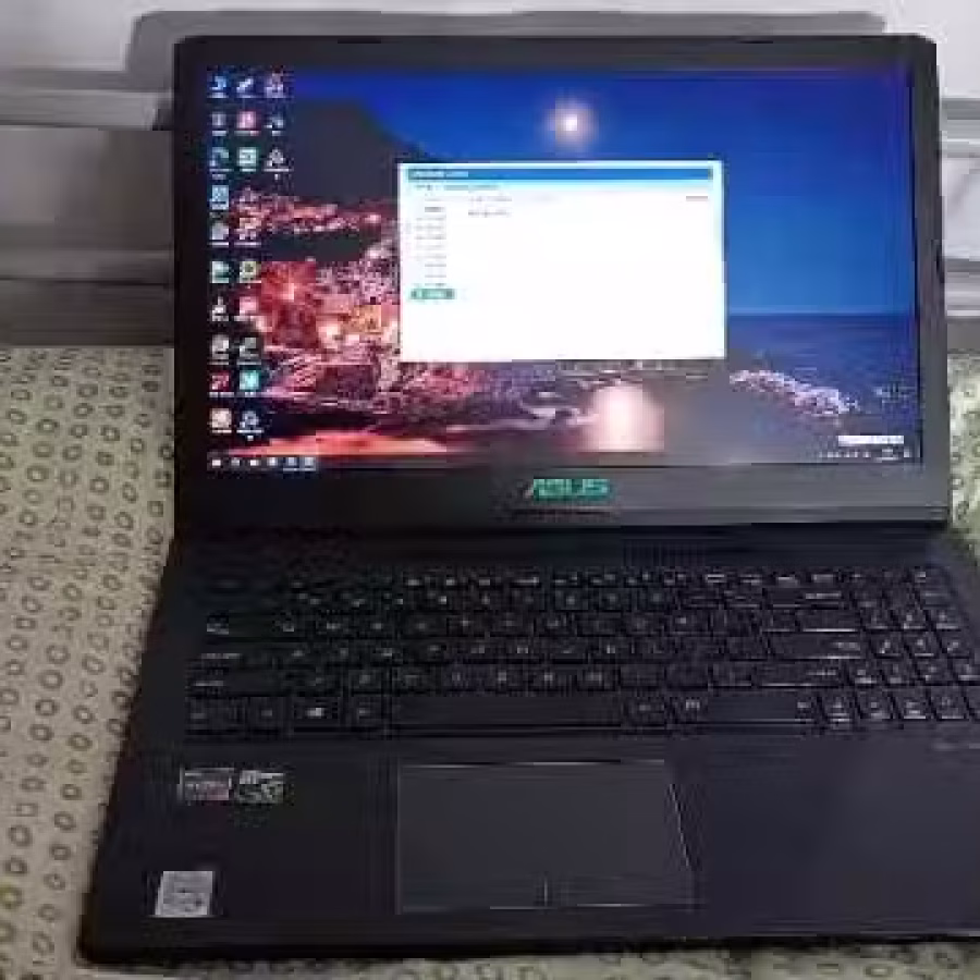 华硕x570zd  15.3英寸游戏本 图片 4