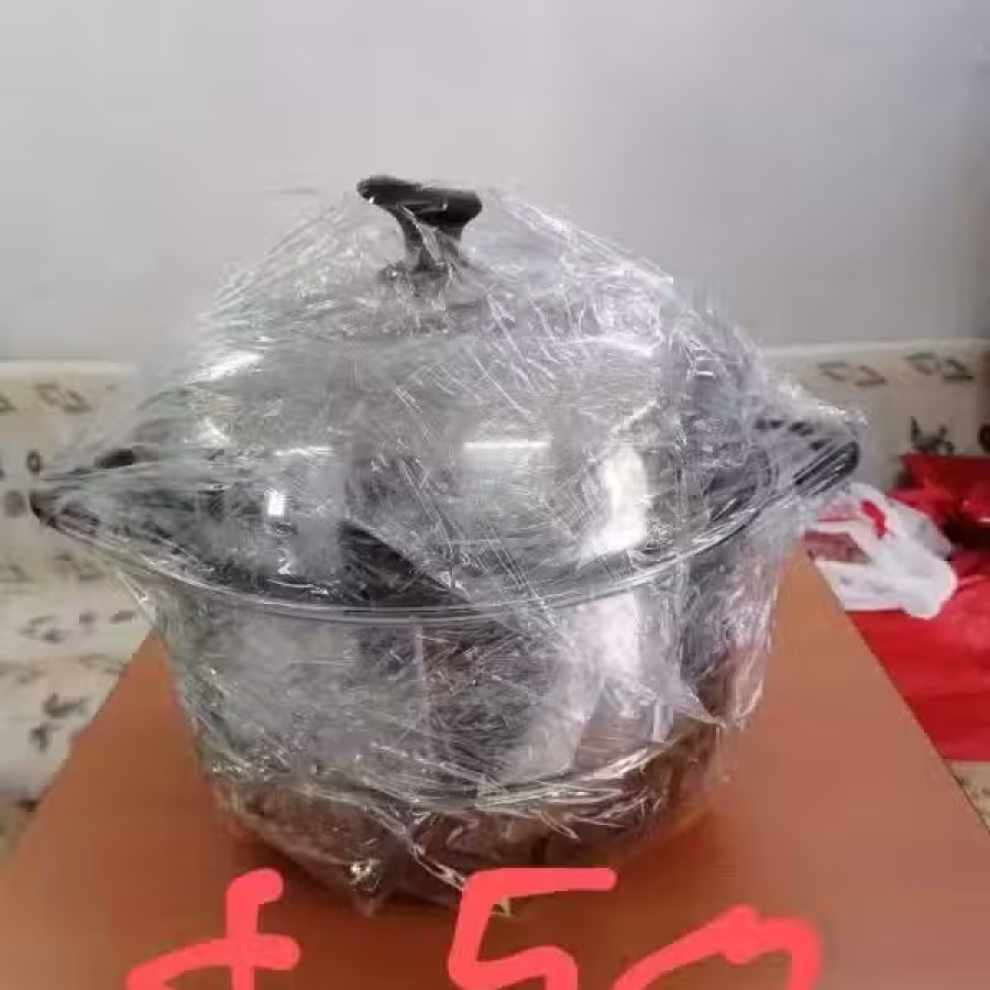 两个白钢汤桶和一个大的蒸笼三层的 图片 2