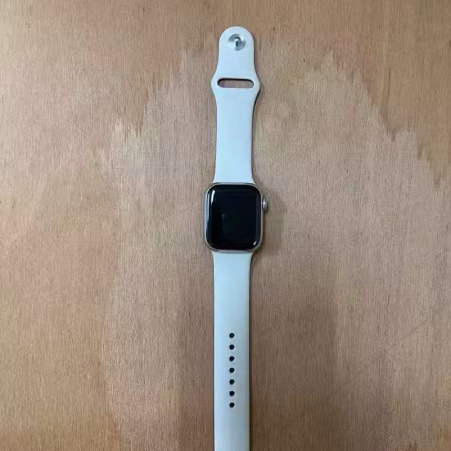 出售银色不锈钢Apple Watch S7 图片 4