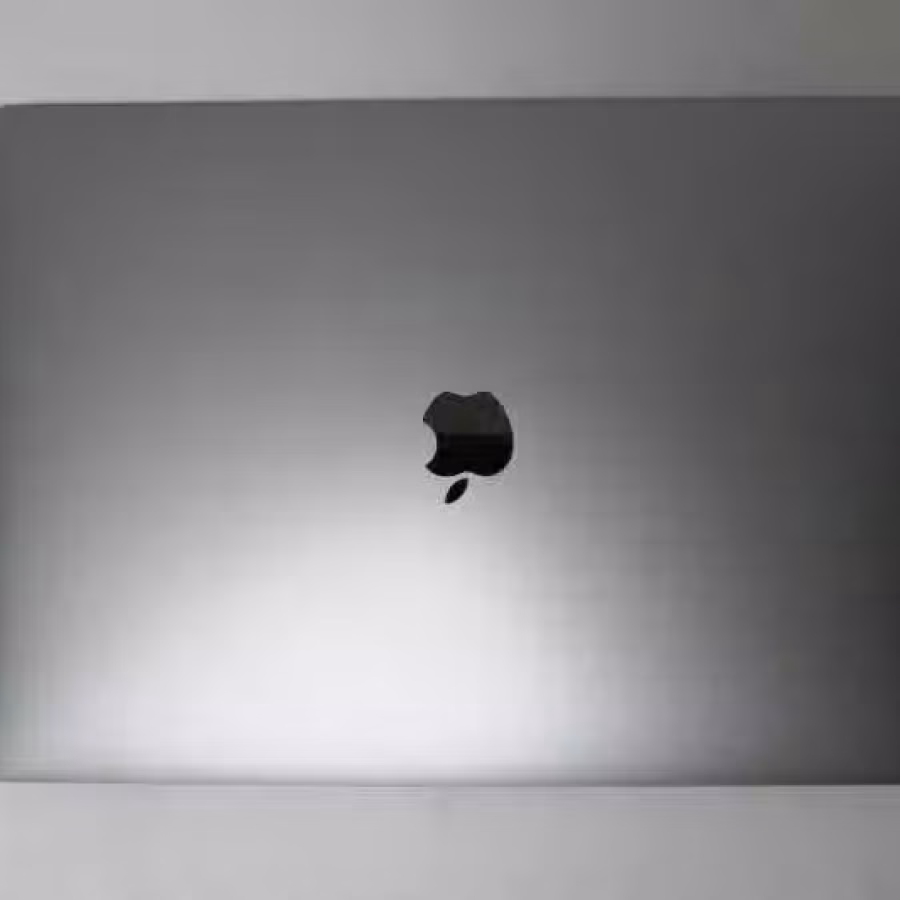 Apple MacBook Pro 15-inch TOUCH BAR Core 图片 1